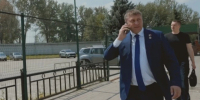 Александр Шуваев приехал на место утреннего обстрела в Белгороде - Сетевое издание Победа 31