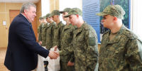 Сын главы администрации Тулы ушел в армию вместе с призывниками - Молодой коммунар