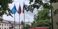Помощь новгородских пожарных потребовалась владельцам бани и жителям двухэтажки - Газета Новгород