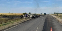 На  трассе Волгоград-Луганск полностью сгорел бензовоз - ИА Высота 102.0