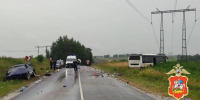 Ребенок погиб при столкновении иномарки с автобусом в Подмосковье - M24.Ru