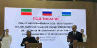 Минниханов встретился со свердловским губернатором на «Иннопроме» - ИА Татар-информ