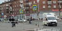 В Нижнем Тагиле 40-летний самокатчик упал на перекрёстке и впал в кому - Между Строк