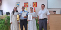 В преддверии Дня семьи, любви и верности семьям Туркменского района вручены медали - Туркменский район