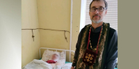 Брянский священник посетил раненого бойца СВО в госпитале - БрянскToday.Ru