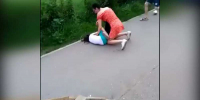 В Красноярске задержали женщину, которая набросилась на незнакомую 8-летнюю девочку - Сетевое издание Среда24