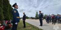 Александр Куренков посетил военно-мемориальный комплекс «Курган славы» - ГУ МЧС России