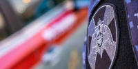 В Архангельске поймали злодея, напавшего на женщину на автобусной остановке - Tv29.Ru