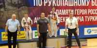 Егор Ненахов получил звание мастера спорта России по рукопашному бою - Армавирский Собеседник