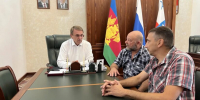 Председатель Городского Собрания Сочи Виктор Филонов провел прием граждан по личным вопросам - Городское Собрание