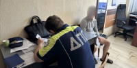 Задержан водитель, бросивший перевернутый автомобиль на челябинском тракте - Агентство новостей Доступ