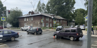 В Сыктывкаре водитель "Иж" догнал Ford Fusion, находившиеся в иномарке люди получили травмы - ИА Комиинформ