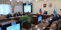 На заседании президиума правительства региона Вячеслав Реутов, пресс-служба губернатора и правительства Хабаровского края - AmurMedia.Ru