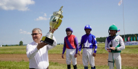 https://glavarb.ru/ru/news/event/v-dyurtyulinskom-rayone-sostoyalsya-konnosportivnyy-festival-kanatly-at-90157/ - Красное Знамя