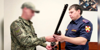 Росгвардия передала бойцам СВО новую партию оружия от зауральцев - Росгвардия