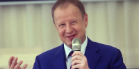 Губернатор Алтайского края Виктор Томенко встретился с золотыми юбилярами семейной жизни - Администрация Алтайского края