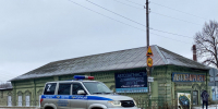 В Орле полицейские раскрыли кражу из автокрана и погрузчиков - РИА 57