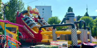 В саратовских скверах нелегально работали батуты и паровозики - Провинциальный телеграфъ