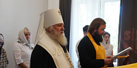 МИТРОПОЛИТ ХАНТЫ-МАНСИЙСКИЙ И СУРГУТСКИЙ ВЛАДЫКА ПАВЕЛ ПОСЕТИЛ МОЛЕЛЬНУЮ КОМНАТУ В НИЖНЕВАРТОВСКОЙ РАЙОННОЙ БОЛЬНИЦЕ - Администрация Нижневартовского района