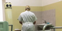 В Ленобласти уволили сотрудницу больницы, назвавшую пациента «клещом» - Spbdnevnik.ru