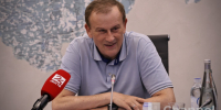 Александр Дрозденко поздравил ленинградцев с Всероссийским днем семьи, любви и верности - 47Channel.Ru
