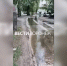 Во дворе воронежской 5-этажки размыло асфальт из-за коммунальной аварии - ГТРК Воронеж