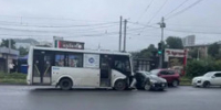 На Борисенко столкнулись три машины и пассажирский автобус, пострадал один человек - NewsVl.Ru