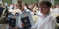 Горняки СУЭК-Кузбасс поздравили выпускников подшефных техникумов - Газета Кузбасс