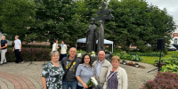 Сотрудники и ветераны новгородского следственного изолятора возложили цветы святым благоверным князю Петру и княгине Февронии Муромским - УФСИН
