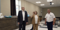 Евгений Солнцев в Домбаровском районе посетил открывшийся после ремонта клуб - Yuzh-Ural.Ru