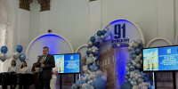В Курске Александр Хинштейн вручил дипломы выпускникам КГУ - РИА Курск