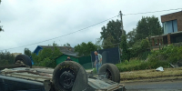 В Ярославле в результате ДТП автомобиль встал на крышу: пострадал водитель - Ярославский регион