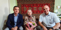 Труженицу тыла поздравили с днем рождения - Город Пенза