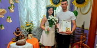 Молодожены на регистрации брака в Барнауле / Фото: Управлении юстиции Алтайского края - ИА Амител