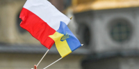 «Оборзевшие украинские националисты смачно харкнули гордым панам в лицо своими Бандерой и Мельником» - Столица С