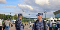 Более 400 силовиков стянули к «Газпром Арене» из-за матча «Зенита» и «Нефтчи» - Spbdnevnik.ru