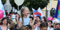 Около 500 семей приняли участие во Всероссийском Параде семей в Черкесске - Правительство Карачаево-Черкесской Республики