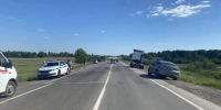 Неудачный обгон: мотоциклист погиб в ДТП с КамАЗом на новосибирской трассе - Precedent.TV