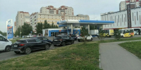 Очередь на АЗС в Барнауле / Фото: amic.ru / Екатерина Смолихина - ИА Амител