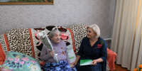 С почтением к возрасту: в Карасуке поздравили 97-летнюю долгожительницу Александру Бунину - Карасукский район