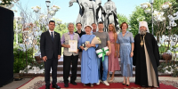 В День семьи, любви и верности 70 супружеских пар Удмуртии получили награду - Сусанин