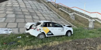 Такси вылетело в кювет под Гулькевичами в Краснодарском крае: водитель скончался до приезда скорой - Itar-TassKuban.Ru