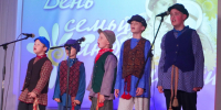 День семьи, любви и верности отпраздновали в опочецком Доме культуры - Pln-Pskov.Ru