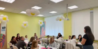 «Дерево счастья» своими руками: в Гае прошел творческий мастер-класс для молодых семей - Гайский городской округ