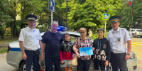 В Ставрополе ко Дню семьи провели акцию по безопасности дорожного движения - Вечерний Ставрополь