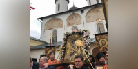 Сенатор Перминов поздравил православных с Днём явления Тихвинской иконы Божией Матери - ЛенТВ24