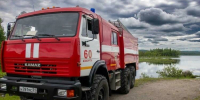Под Кандалакшей утром загорелся деревянный дом - Мурманский вестник