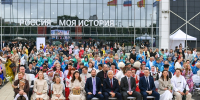 Семьи из Калининского округа удостоены областных наград в День семьи, любви и верности - Калининский район