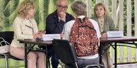 Врачи Королёва провели приём жителей в городском парке - Администрация г. Королёв