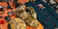 Вдова героя СВО передала личные вещи бойца в Мурманский краеведческий музей - КП Мурманск